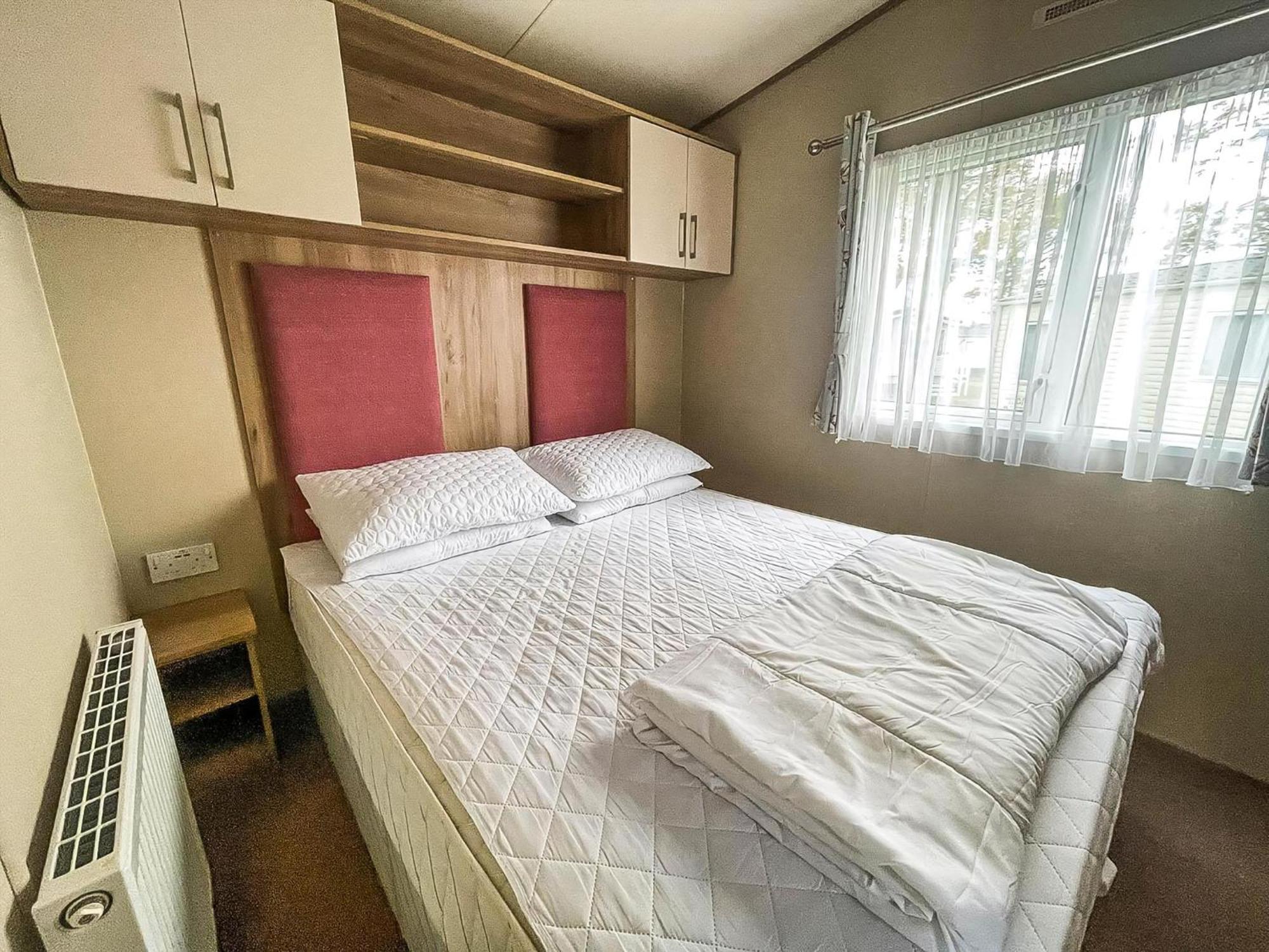 Lovely 6 Berth Caravan With Decking At Carlton Meres In Suffolk Ref 60058M 萨克斯曼德姆 外观 照片